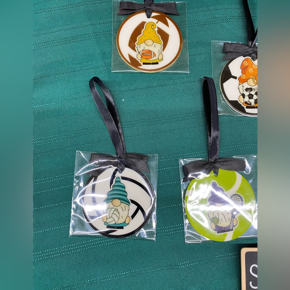 Handmade Ceramic Ornaments Sports Motif Personalizable - Picture 2 of 8
